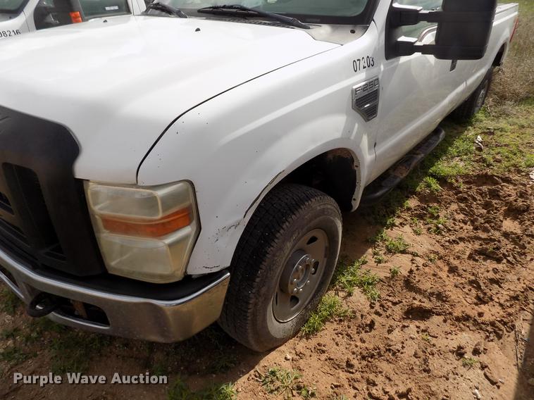 image for item FG9416 2008 Ford F250 Super Duty XL SuperCab pickup truck