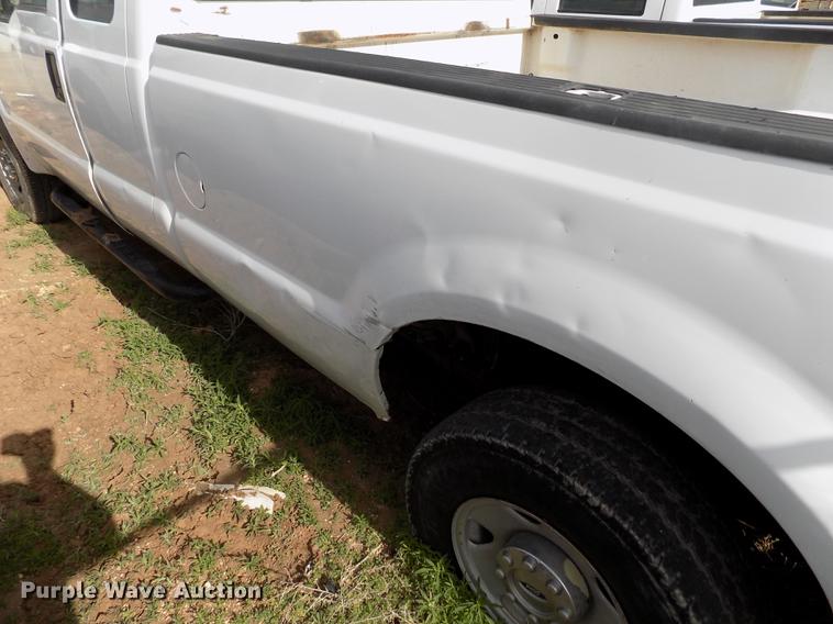 image for item FG9416 2008 Ford F250 Super Duty XL SuperCab pickup truck