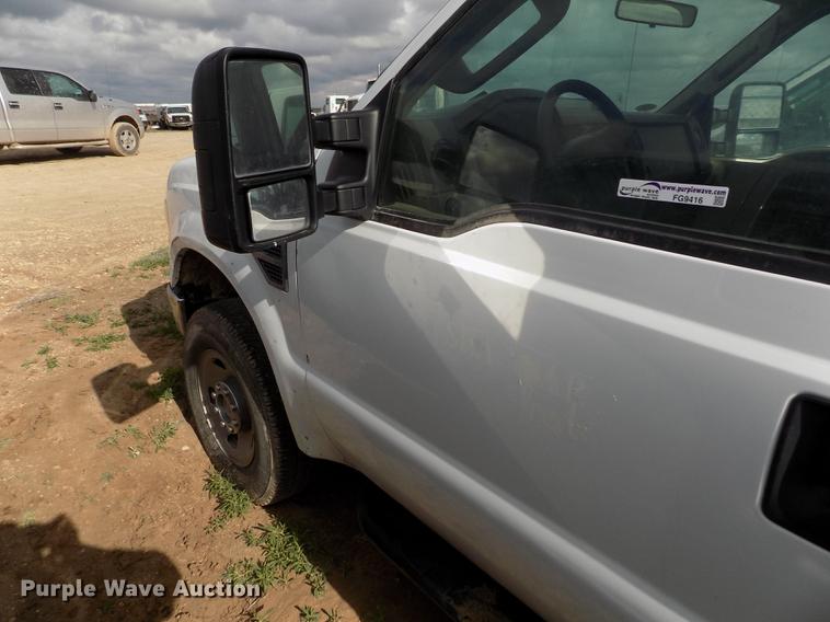 image for item FG9416 2008 Ford F250 Super Duty XL SuperCab pickup truck