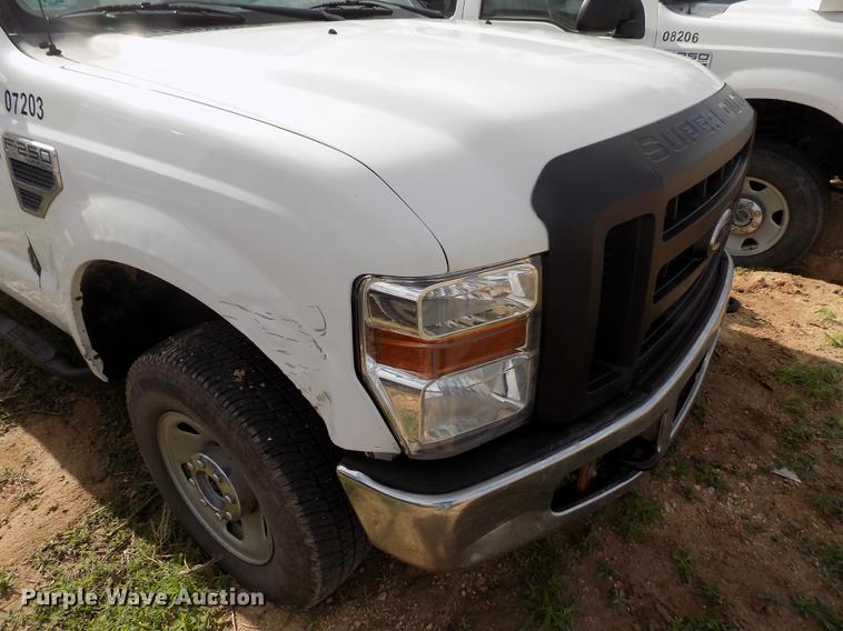 image for item FG9416 2008 Ford F250 Super Duty XL SuperCab pickup truck