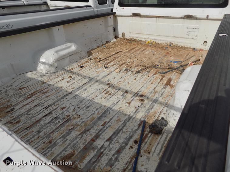 image for item FG9416 2008 Ford F250 Super Duty XL SuperCab pickup truck