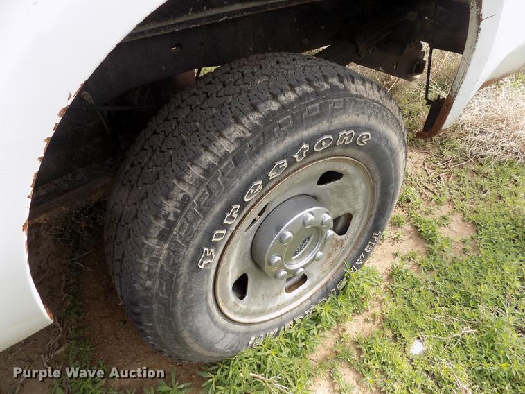 image for item FG9417 2008 Ford F250 Super Duty XL Crew Cab pickup truck