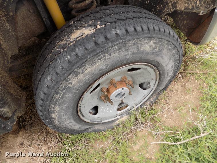 image for item FG9418 2008 Ford F250 Super Duty XL pickup truck