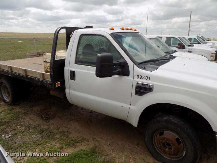 image for item FG9419 2009 Ford F350 Super Duty XL flatbed pickup truck