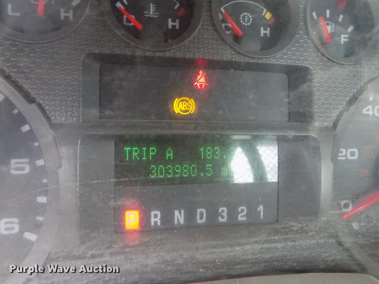 image for item FG9419 2009 Ford F350 Super Duty XL flatbed pickup truck