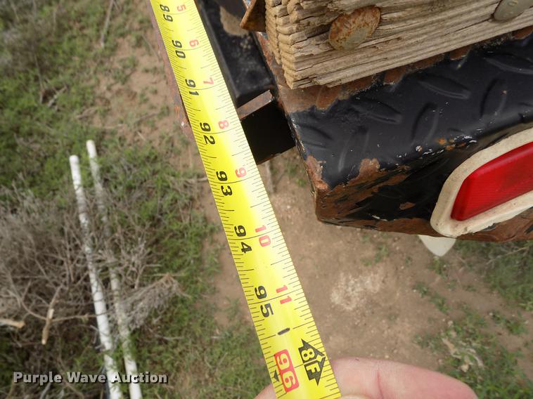 image for item FG9419 2009 Ford F350 Super Duty XL flatbed pickup truck