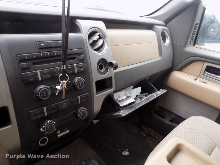 image for item FG9420 2011 Ford F150 XLT SuperCab pickup truck