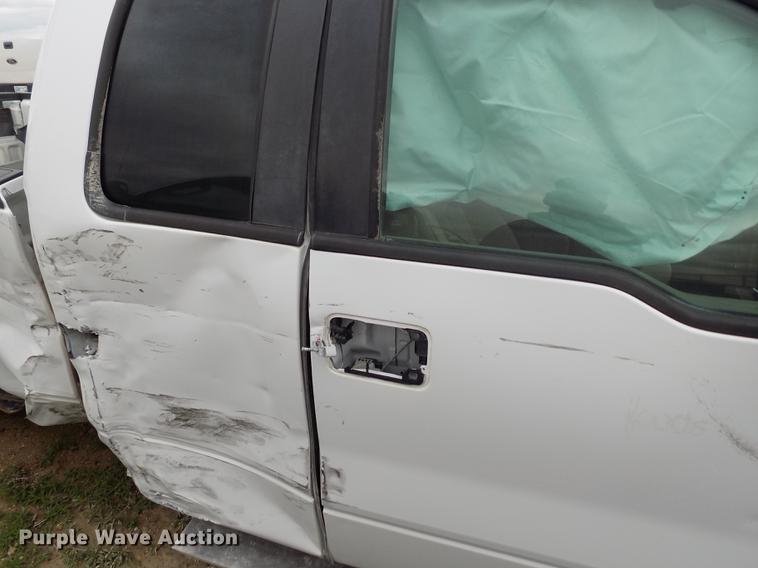 image for item FG9420 2011 Ford F150 XLT SuperCab pickup truck