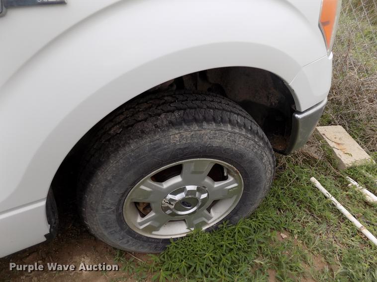 image for item FG9420 2011 Ford F150 XLT SuperCab pickup truck