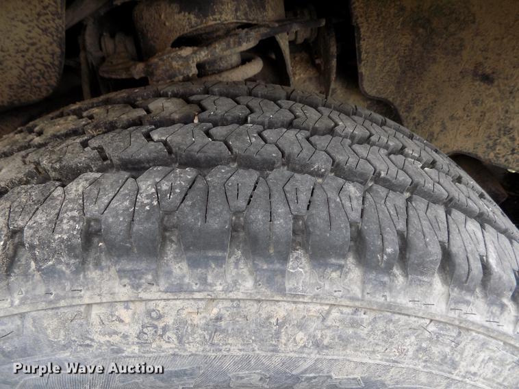 image for item FG9420 2011 Ford F150 XLT SuperCab pickup truck