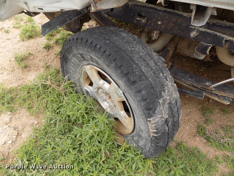 image for item FG9420 2011 Ford F150 XLT SuperCab pickup truck