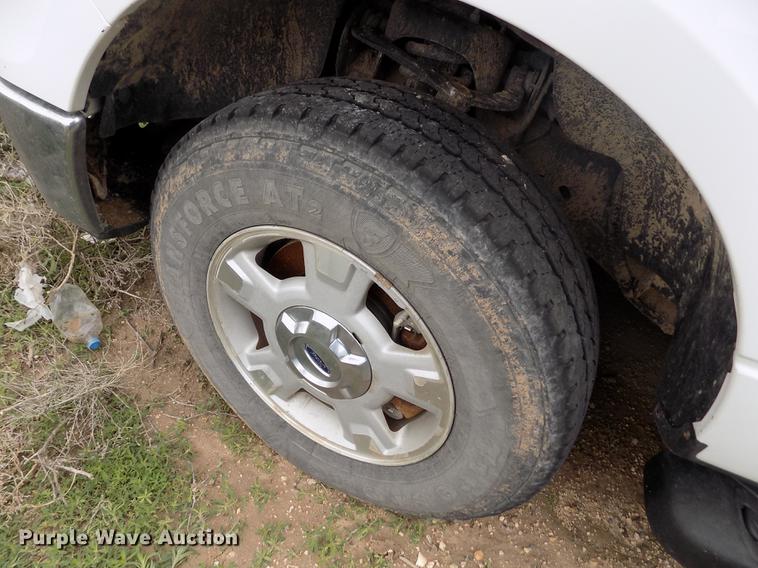 image for item FG9420 2011 Ford F150 XLT SuperCab pickup truck