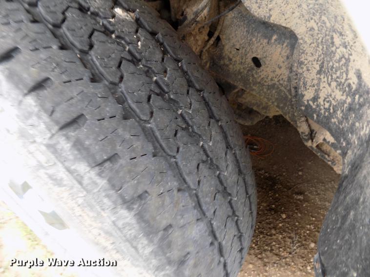 image for item FG9420 2011 Ford F150 XLT SuperCab pickup truck