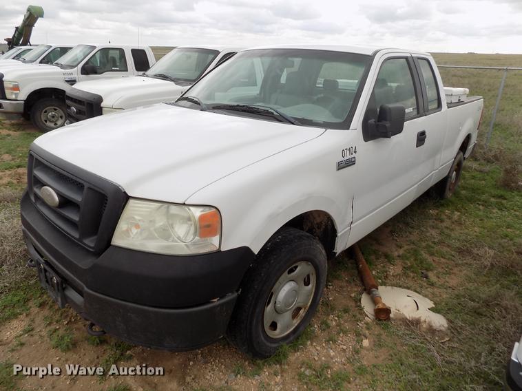 image for item FG9421 2008 Ford F150 XL SuperCab pickup truck