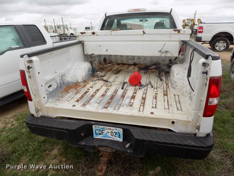image for item FG9421 2008 Ford F150 XL SuperCab pickup truck