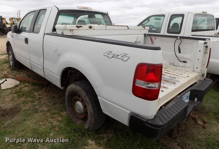 image for item FG9421 2008 Ford F150 XL SuperCab pickup truck