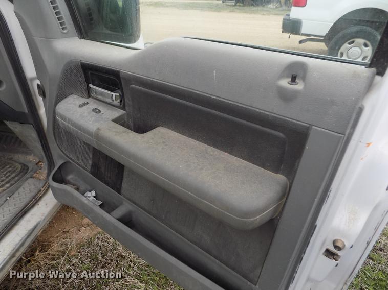 image for item FG9421 2008 Ford F150 XL SuperCab pickup truck