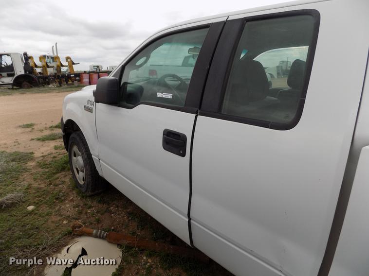 image for item FG9421 2008 Ford F150 XL SuperCab pickup truck