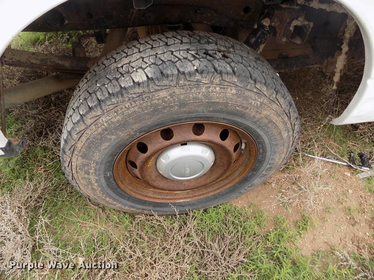 image for item FG9421 2008 Ford F150 XL SuperCab pickup truck