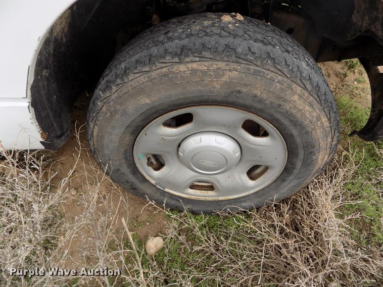 image for item FG9421 2008 Ford F150 XL SuperCab pickup truck