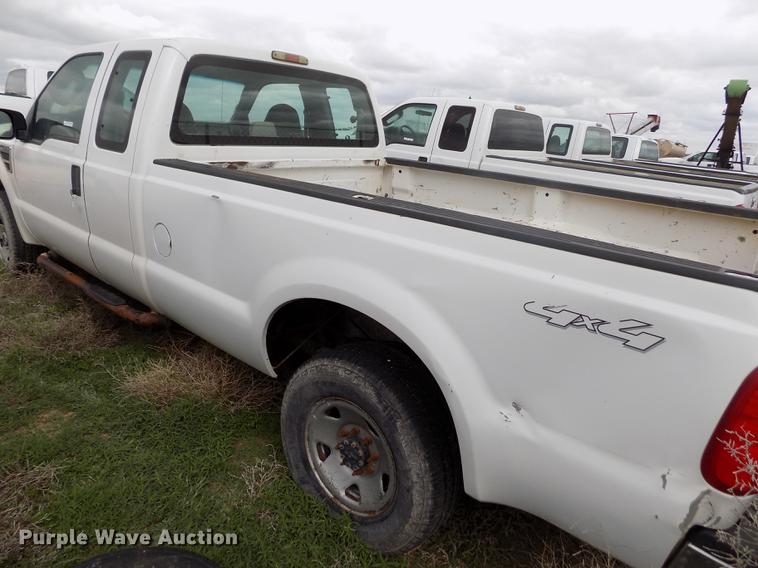 image for item FG9422 2008 Ford F250 Super Duty XL SuperCab pickup truck