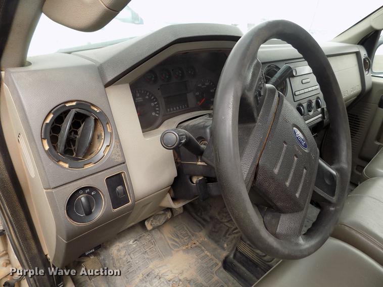 image for item FG9422 2008 Ford F250 Super Duty XL SuperCab pickup truck