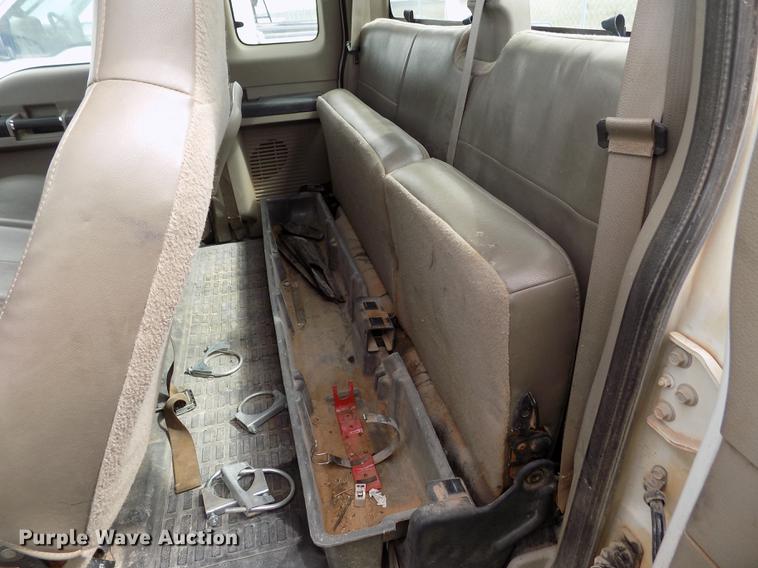 image for item FG9422 2008 Ford F250 Super Duty XL SuperCab pickup truck