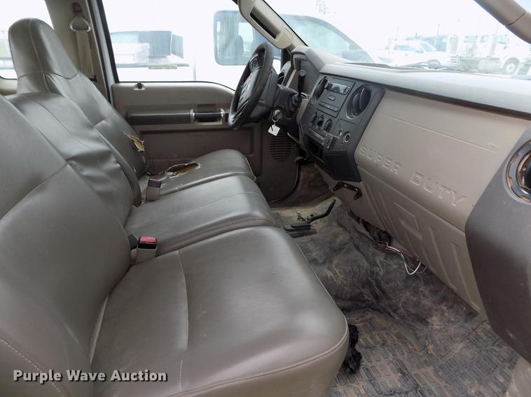 image for item FG9422 2008 Ford F250 Super Duty XL SuperCab pickup truck