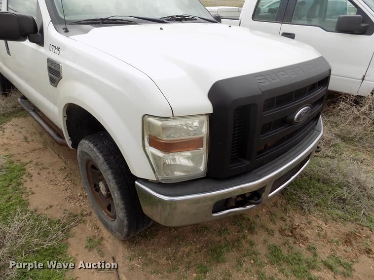 image for item FG9422 2008 Ford F250 Super Duty XL SuperCab pickup truck