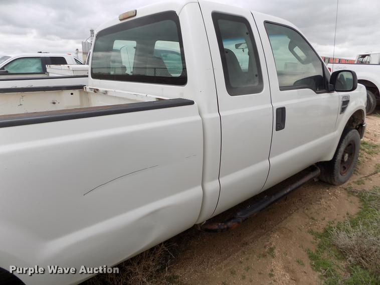 image for item FG9422 2008 Ford F250 Super Duty XL SuperCab pickup truck