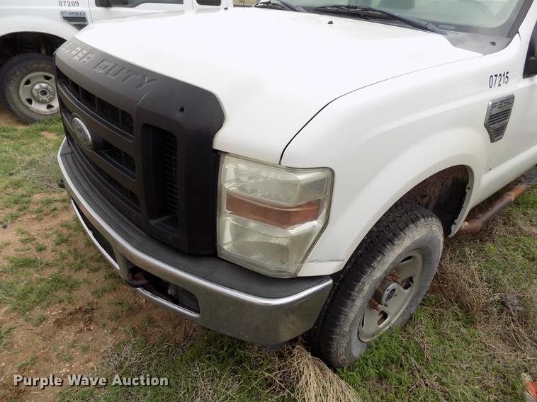 image for item FG9422 2008 Ford F250 Super Duty XL SuperCab pickup truck