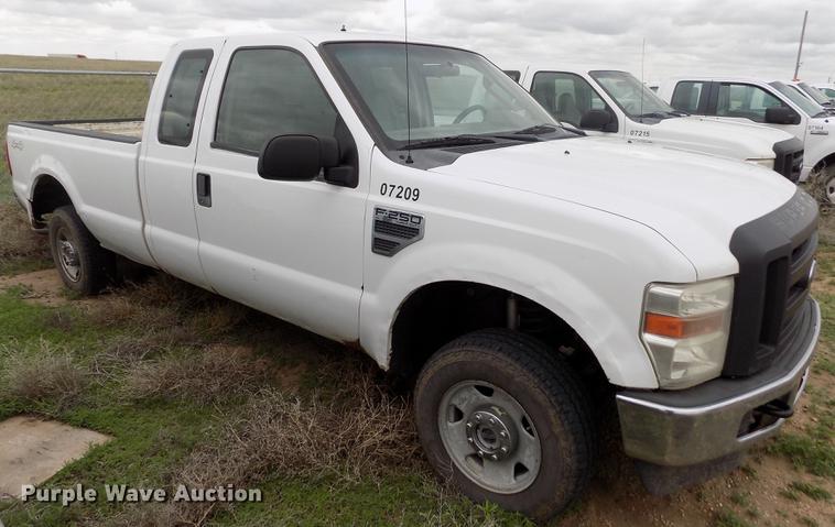 image for item FG9423 2008 Ford F250 Super Duty XL SuperCab pickup truck