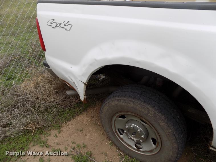 image for item FG9423 2008 Ford F250 Super Duty XL SuperCab pickup truck