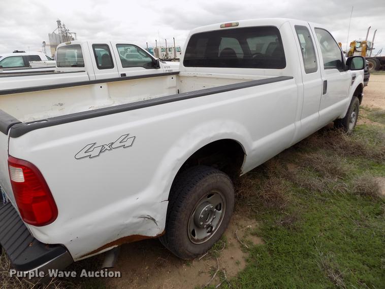 image for item FG9423 2008 Ford F250 Super Duty XL SuperCab pickup truck