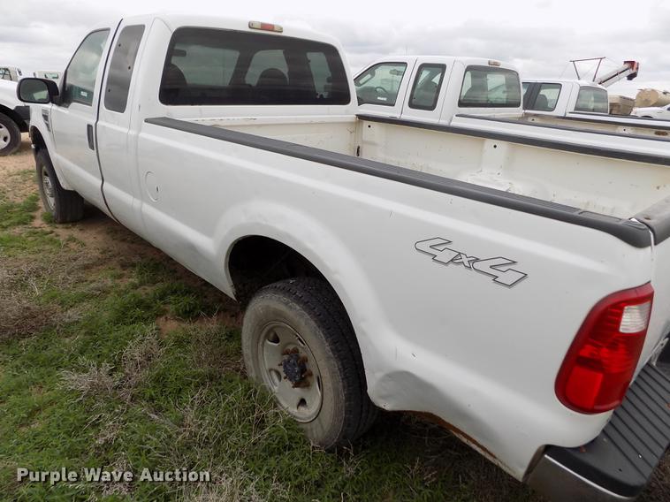 image for item FG9423 2008 Ford F250 Super Duty XL SuperCab pickup truck