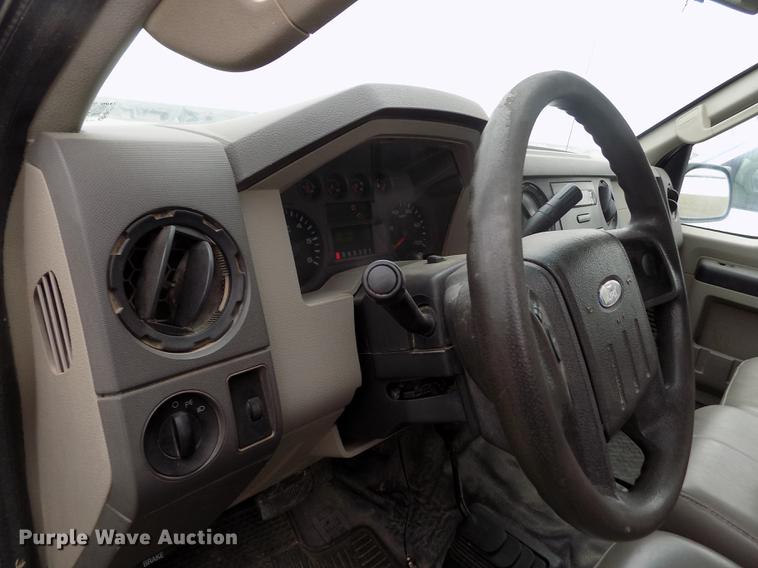 image for item FG9423 2008 Ford F250 Super Duty XL SuperCab pickup truck