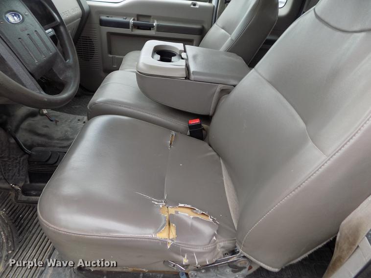 image for item FG9423 2008 Ford F250 Super Duty XL SuperCab pickup truck