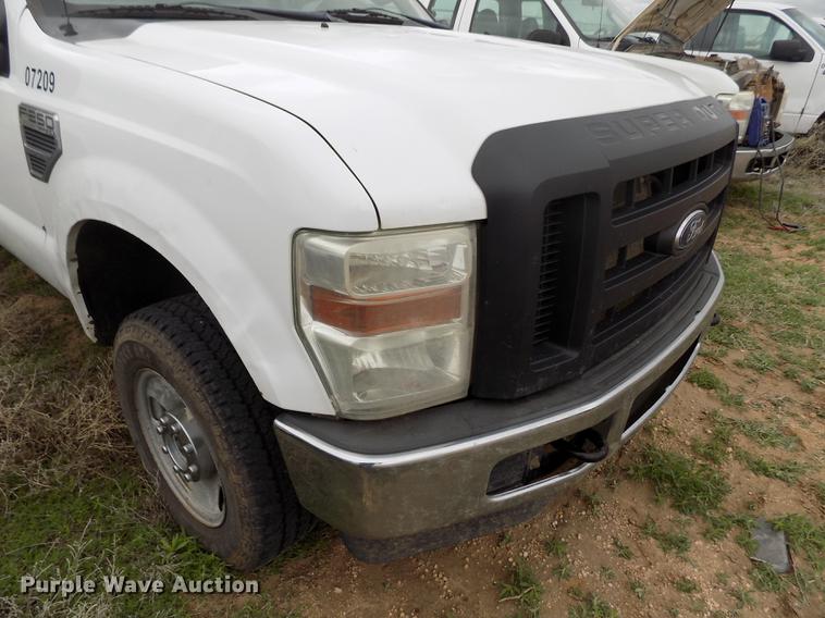 image for item FG9423 2008 Ford F250 Super Duty XL SuperCab pickup truck