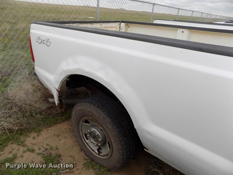 image for item FG9423 2008 Ford F250 Super Duty XL SuperCab pickup truck