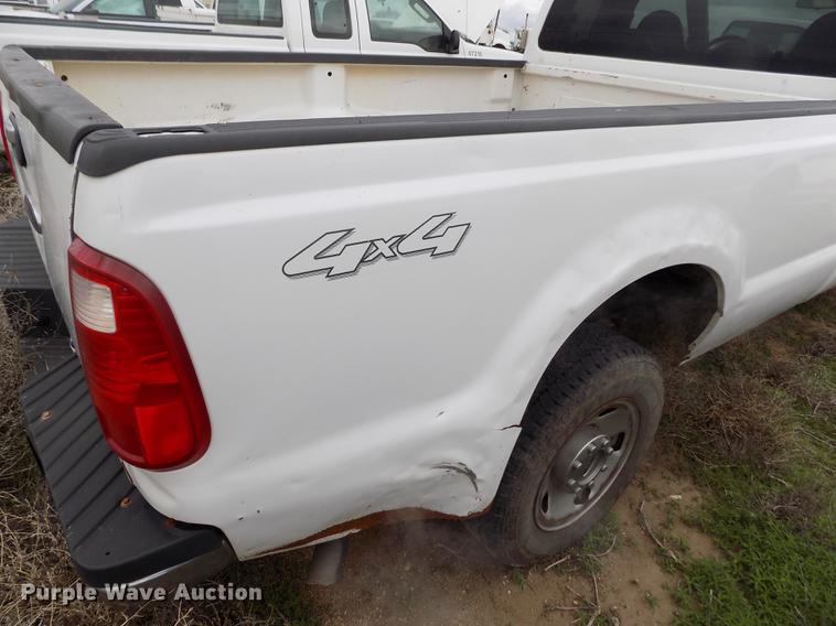 image for item FG9423 2008 Ford F250 Super Duty XL SuperCab pickup truck