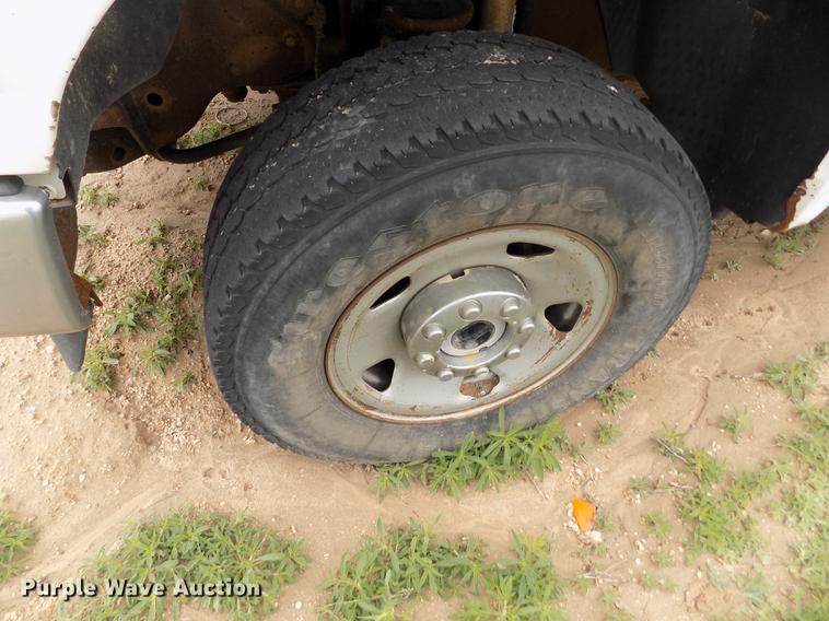 image for item FG9423 2008 Ford F250 Super Duty XL SuperCab pickup truck