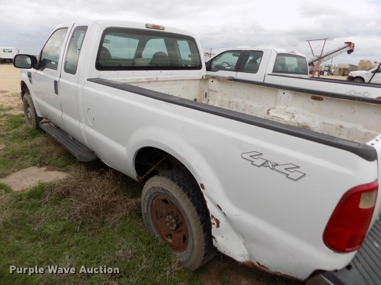 image for item FG9424 2008 Ford F250 Super Duty XL SuperCab pickup truck
