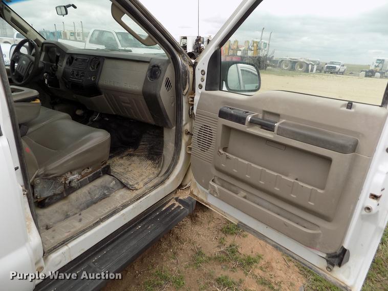 image for item FG9424 2008 Ford F250 Super Duty XL SuperCab pickup truck