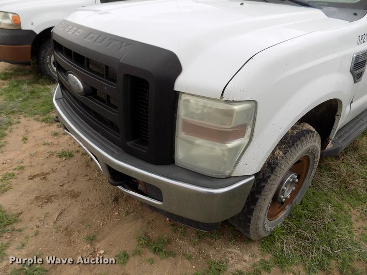image for item FG9424 2008 Ford F250 Super Duty XL SuperCab pickup truck