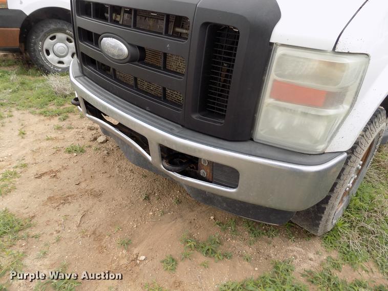 image for item FG9424 2008 Ford F250 Super Duty XL SuperCab pickup truck