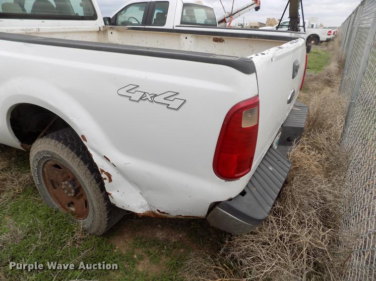 image for item FG9424 2008 Ford F250 Super Duty XL SuperCab pickup truck