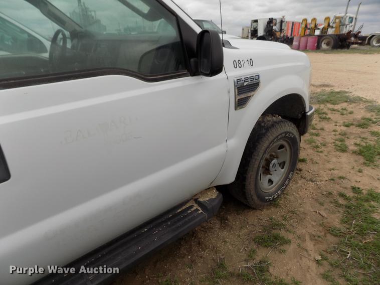 image for item FG9424 2008 Ford F250 Super Duty XL SuperCab pickup truck