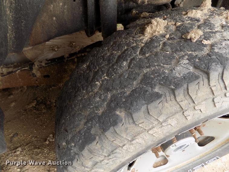 image for item FG9424 2008 Ford F250 Super Duty XL SuperCab pickup truck