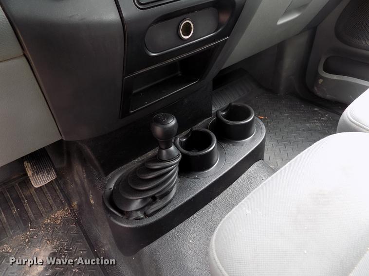 image for item FG9425 2005 Ford F150 XL SuperCab pickup truck