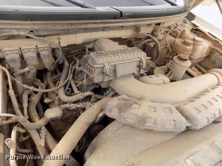 image for item FG9425 2005 Ford F150 XL SuperCab pickup truck